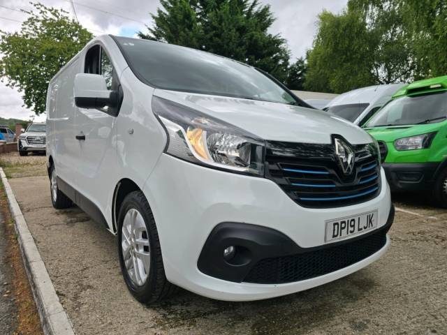 2019 Renault Trafic 1.6 dCi 27 Sport Nav SWB EU6 **ONLY 62,000 MILES**