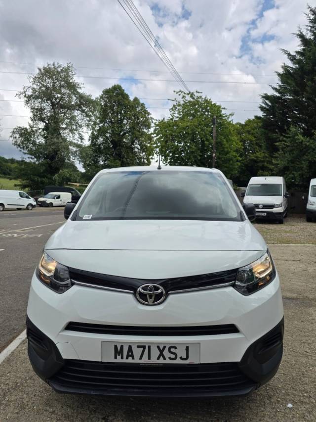 2021 Toyota Proace City 1.5 BlueHDi Active Short Panel Van SWB **ONLY 28,000 MILES**