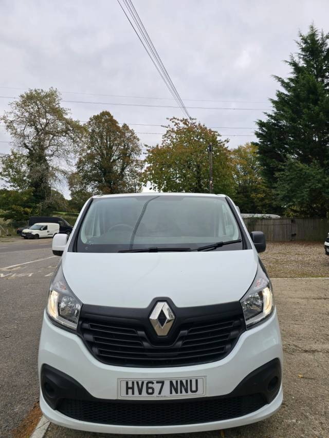 2017 Renault Trafic 1.6 SL27 dCi 120 Business+ Van (AIRCON)