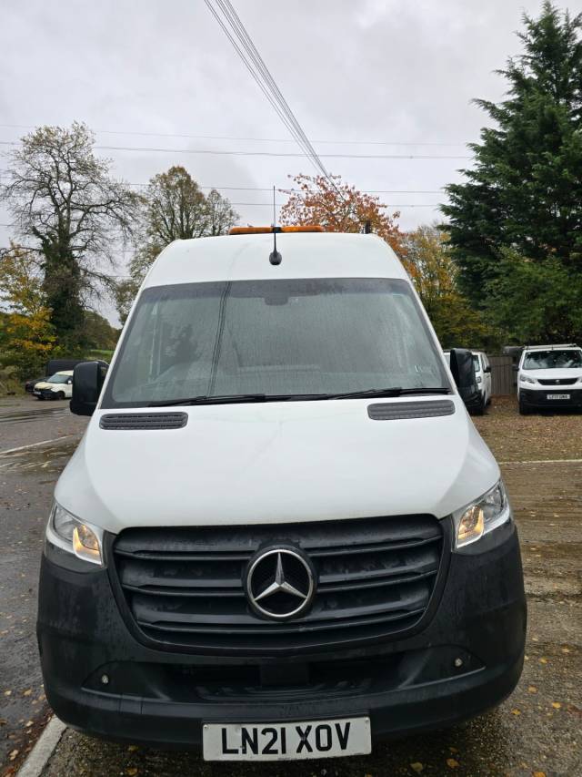 2021 Mercedes-Benz Sprinter 2.0 317 CDI L2 H2 RWD MWB AUTO (170BHP)