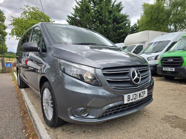 2021 Mercedes-Benz Vito 2.0 116CDI Premium Crew Van 9G-Tronic