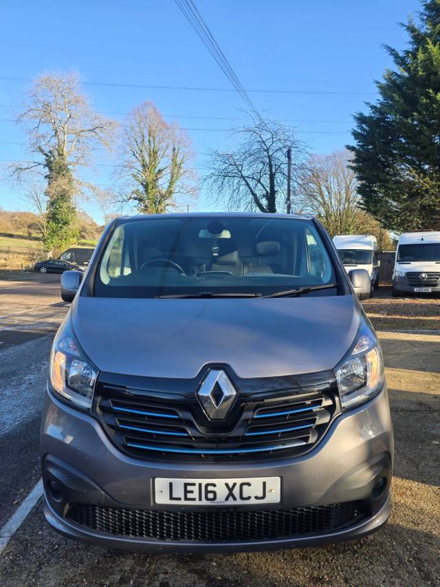 2016 Renault Trafic 1.6 dCi 27 Sport SWB (NO VAT)