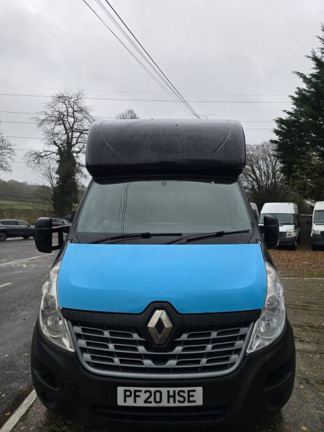 2020 Renault Master 2.3 dCi 130 3.5t LOW LOADER / HORSE BOX