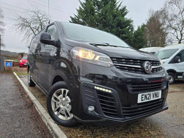2021 Vauxhall Vivaro 2.0 Turbo D 3100 Sportive L2 LWB (LOW MILES)