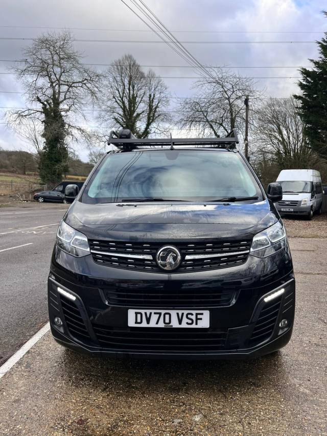 2020 Vauxhall Vivaro 2.0 Turbo D 3100 Sportive L2 LWB (ROOF RACK)