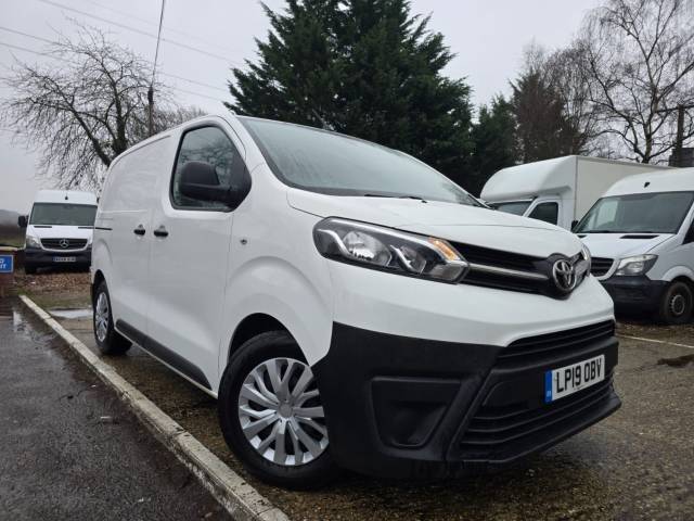 2019 Toyota Proace 1.6D 95 Icon Van