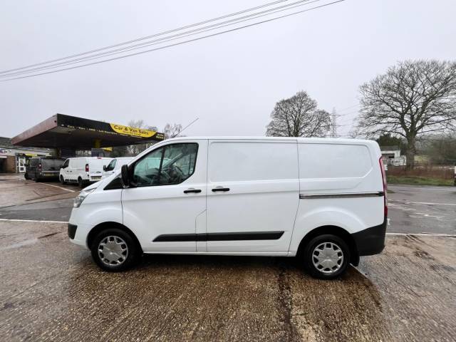 2016 Ford Transit Custom 2.2 TDCi 270 Trend L1 SWB (AIRCON + REV CAM)