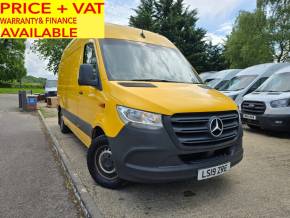 MERCEDES BENZ SPRINTER at DM Vans Great Missenden