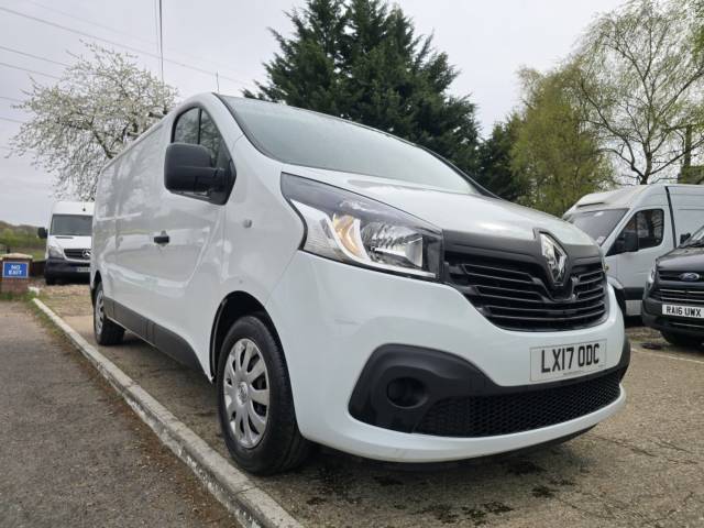 2017 Renault Trafic 1.6 dCi ENERGY 29 Business+ LWB (LOW MILEAGE)