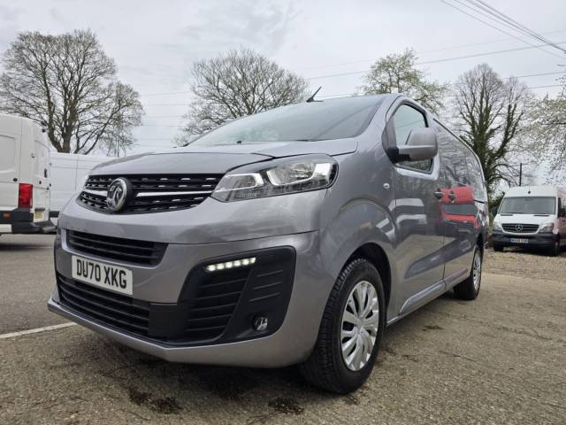 2020 Vauxhall Vivaro 1.5 Turbo D 2900 Sportive L2 LWB **59,000 MILES**