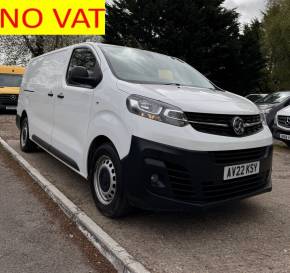 VAUXHALL VIVARO at DM Vans Great Missenden