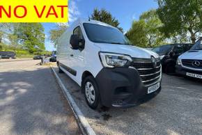 RENAULT MASTER at DM Vans Great Missenden