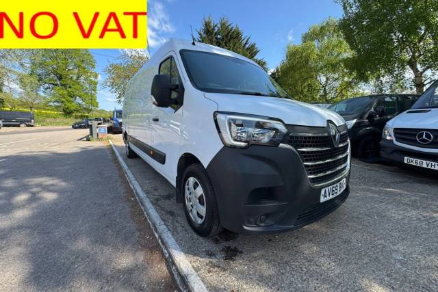 Renault Master 2.3 dCi 35 Business+ FWD LWB (NO VAT) PANEL VAN Diesel White