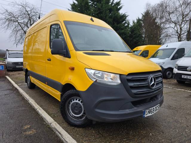 2019 Mercedes-Benz Sprinter 2.1 314 CDI RWD L2 MWB (AIRCON + REV CAMERA)