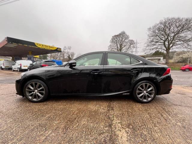 2015 Lexus IS 2.5 300h Advance 4dr CVT Auto