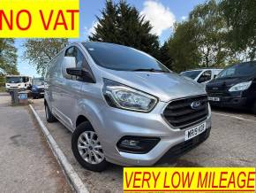 FORD TRANSIT CUSTOM at DM Vans Great Missenden