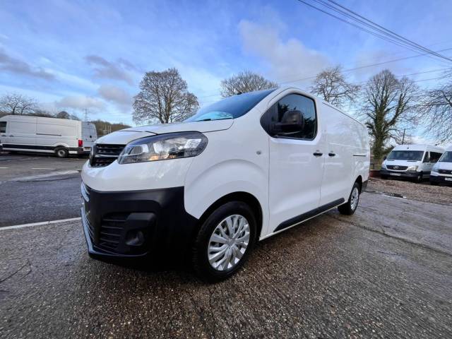 2019 Vauxhall Vivaro 2.0 Turbo D 3100 Edition L2 LWB (LOW MILEAGE)