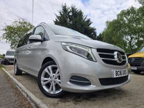 MERCEDES BENZ V CLASS at DM Vans Great Missenden