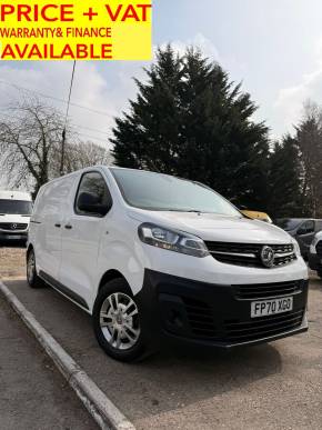VAUXHALL VIVARO at DM Vans Great Missenden