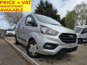 FORD TRANSIT CUSTOM at DM Vans Great Missenden