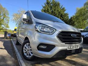FORD TRANSIT CUSTOM at DM Vans Great Missenden
