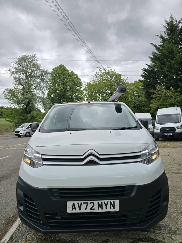 2022 Citroen Dispatch 2.0 BlueHDi 1400 Enterprise Pro **ONLY 49,000 MILES** NO VAT