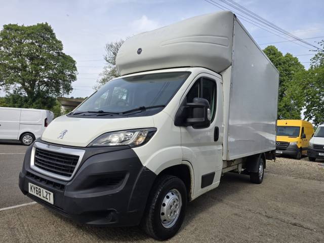 2018 Peugeot Boxer 2.0 BlueHDi Luton Van TAIL LIFT