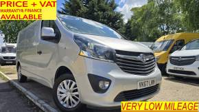 VAUXHALL VIVARO at DM Vans Great Missenden