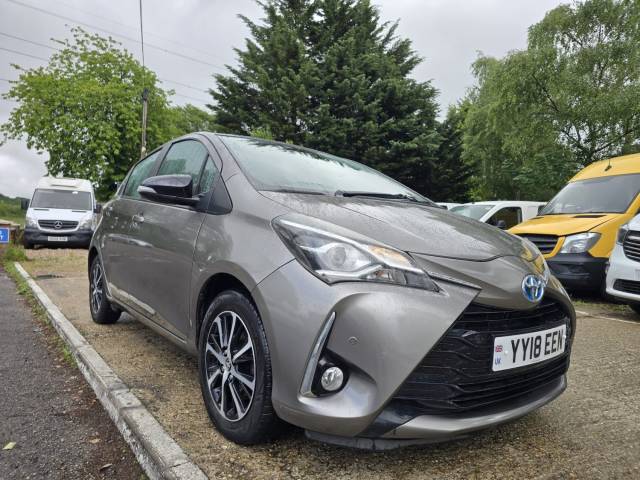 2018 Toyota Yaris 1.5 VVT-h Icon Tech E-CVT **ONLY 42,000 MILES**