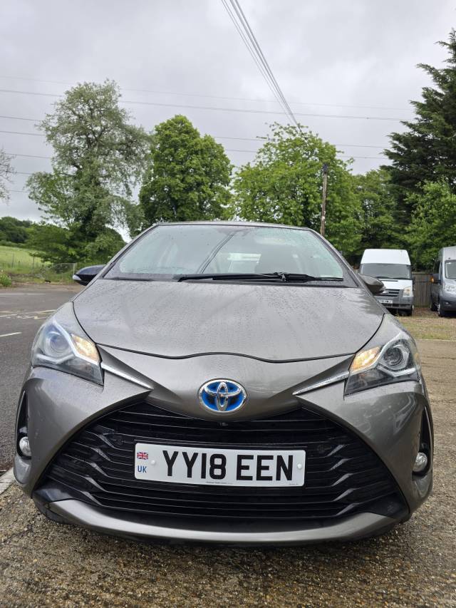 2018 Toyota Yaris 1.5 VVT-h Icon Tech E-CVT **ONLY 42,000 MILES**
