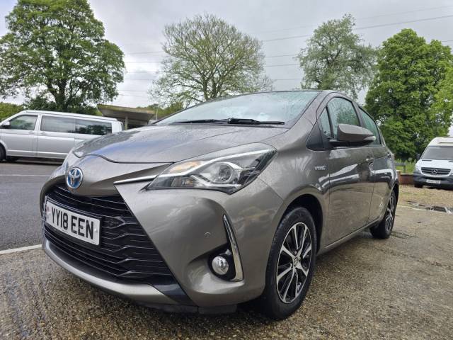 2018 Toyota Yaris 1.5 VVT-h Icon Tech E-CVT **ONLY 42,000 MILES**