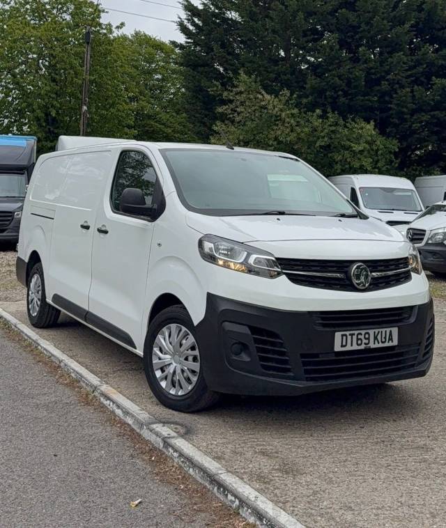 2020 Vauxhall Vivaro 1.5 Turbo D 2900 Edition L2 LWB (NO VAT)