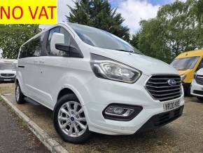 FORD TOURNEO CUSTOM at DM Vans Great Missenden