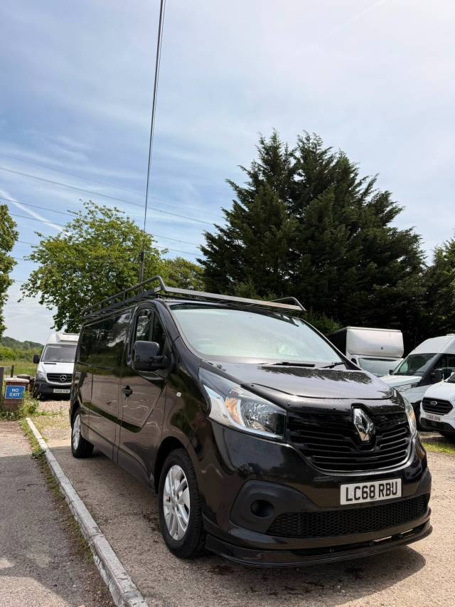 2018 Renault Trafic 1.6 dCi 29 Business+ LWB SPORTS LOOKS (NO VAT)