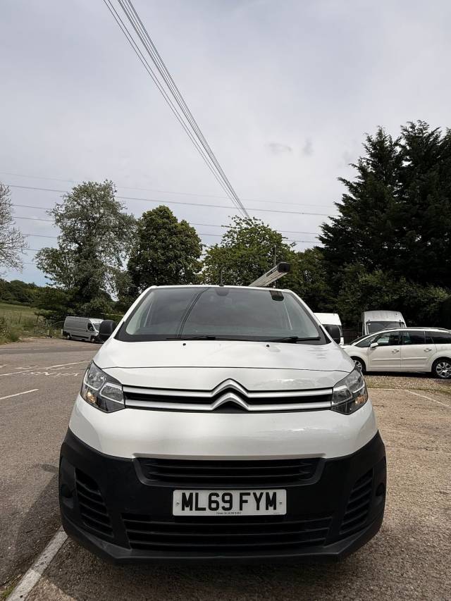 2019 Citroen Dispatch 1.5 BlueHDi 1000 Enterprise M (LOW MILEAGE)