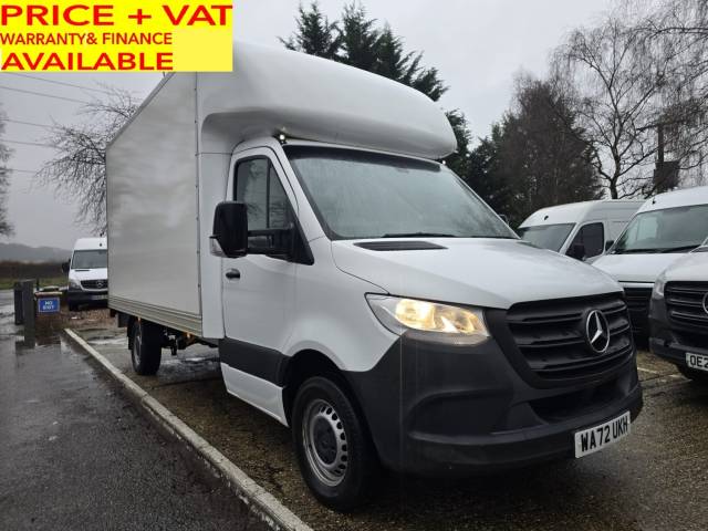 Mercedes-Benz Sprinter 2.0 315 CDI Progressive RWD L3 LUTON VAN TAIL LIFT CHASSIS CAB Diesel White