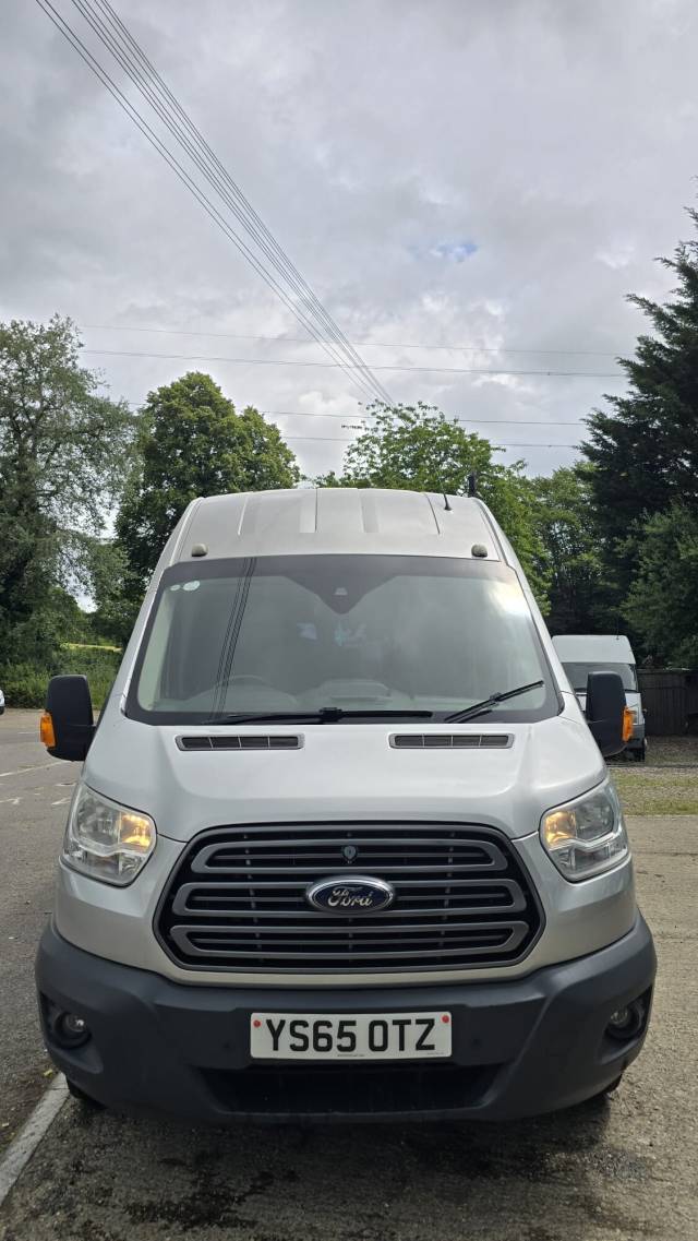 2015 Ford Transit 2.2 TDCi 460 HDT Trend Minibus L4 (18 seats)