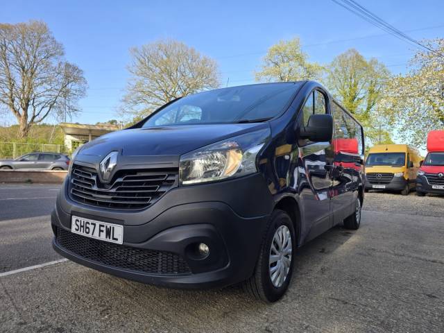 2017 Renault Trafic 1.6 dCi 29 Business LWB **LOW MILEAGE VAN** NO VAT