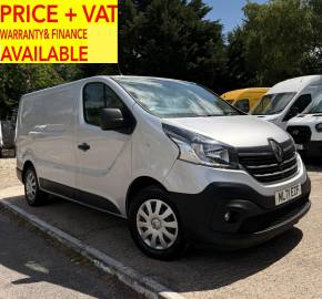 RENAULT TRAFIC at DM Vans Great Missenden
