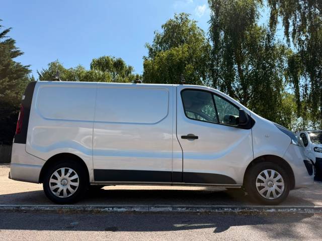 2019 Vauxhall Vivaro 1.6 CDTi 2700 Sportive **ONLY 41,000 MILES**