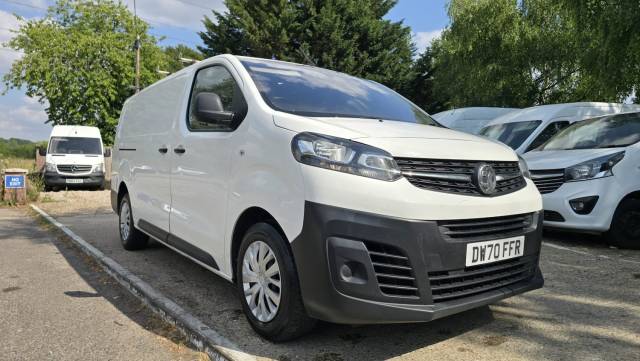 2021 Vauxhall Vivaro 1.5 Turbo D 2900 Dynamic L2 LWB