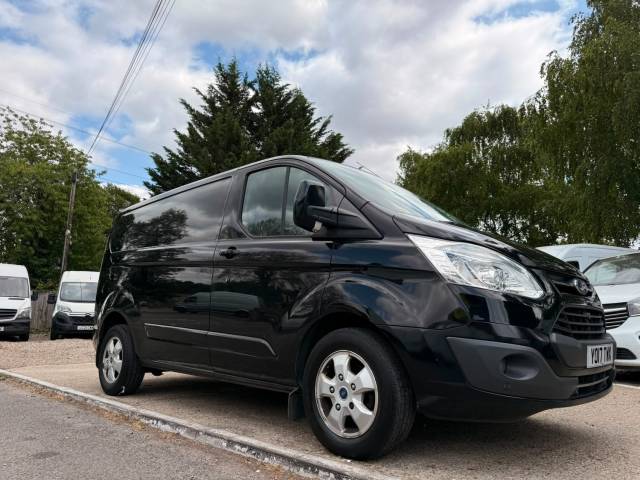 2017 Ford Transit Custom 2.0 TDCi 270 Limited SWB **ONLY 74,000 MILES**