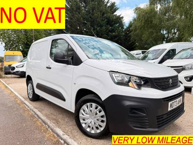 Peugeot Partner 1000 1.5 BlueHDi 100 Premium + Professional (NO VAT) PANEL VAN Diesel White