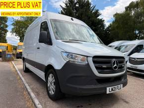 MERCEDES BENZ SPRINTER at DM Vans Great Missenden