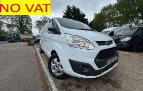 FORD TRANSIT CUSTOM at DM Vans Great Missenden