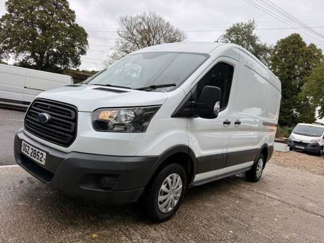2019 Ford Transit 2.0 290 EcoBlue FWD L2 H2 MWB (LOW MILEAGE)