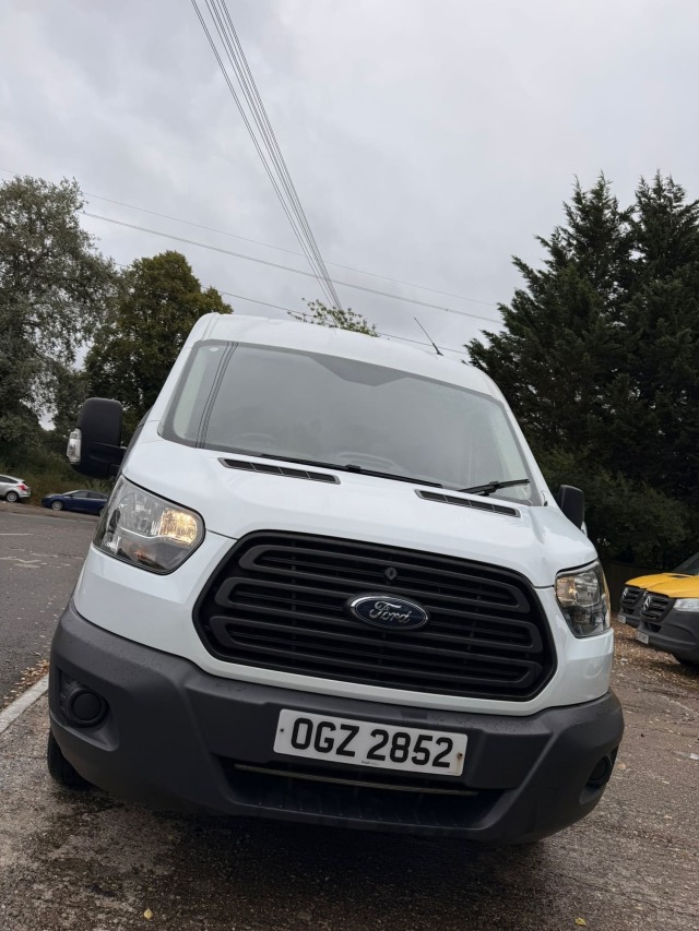 2019 Ford Transit 2.0 290 EcoBlue FWD L2 H2 MWB (LOW MILEAGE)