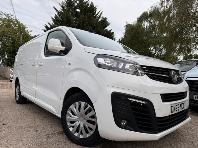 2020 Vauxhall Vivaro 2.0 Turbo D 3100 Sportive L2 H1 LWB