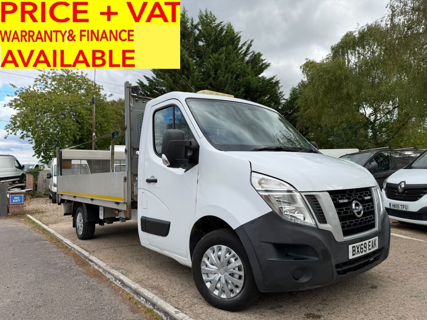 2019 Nissan NV400