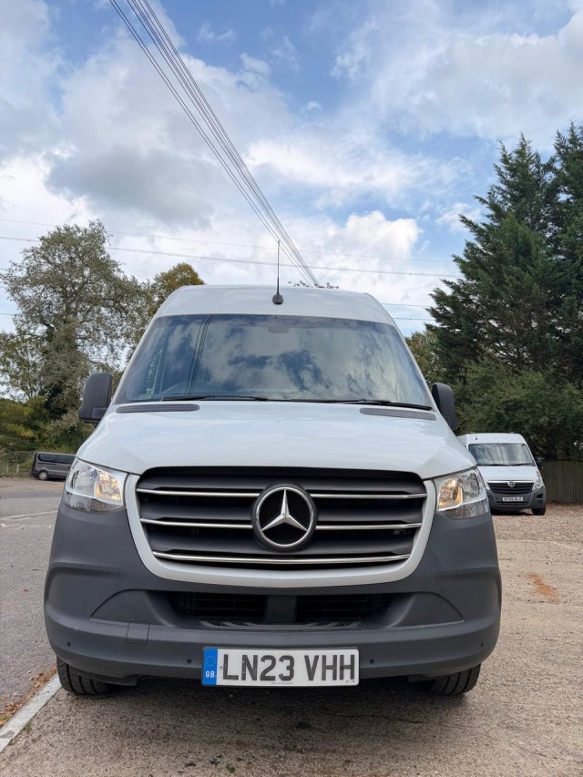 2023 Mercedes-Benz Sprinter 2.0 315 CDI Premium G-Tronic RWD L3 AUTOMATIC